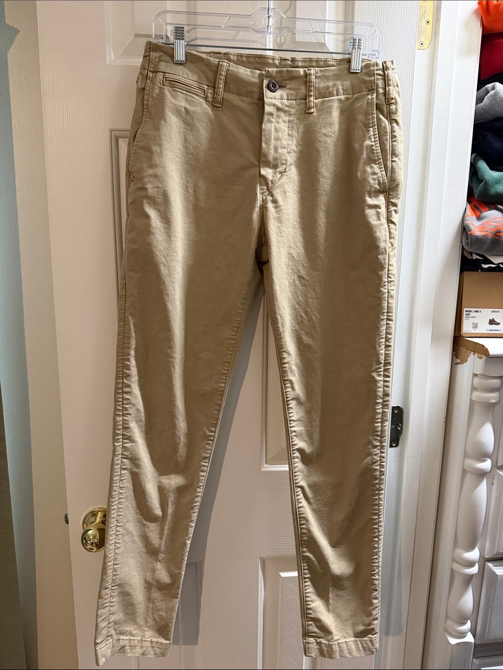American Eagle Outfitters Tan Slim Chino Pants